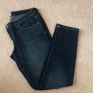 Aeropostale dark wash skinny jeans